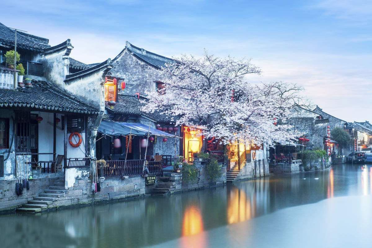 孙俪的妹妹竟出演《要久久爱》，资源是真的好